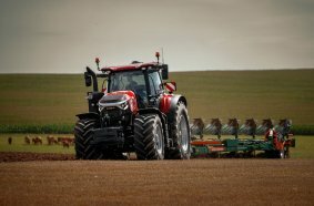 Case IH Optum 440 Recognized as Upper Medium Size Tractor in Farm Machine of the Year Awards