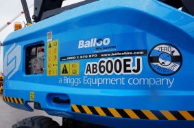 AB600EJ Balloo decal close-up