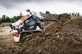 Bobcat T86 loader
