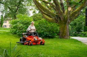 The new Ariens Ikon zero-turn mower: Magnificent. The sum of its details