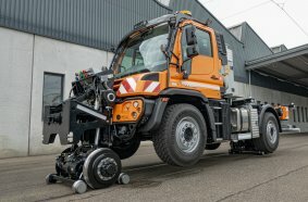 Unimog U 530 equipped as a multi-functional working machine with hydrostat drive for maintenance and servicing work at Verkehrsbetriebe Zürich (VBZ)