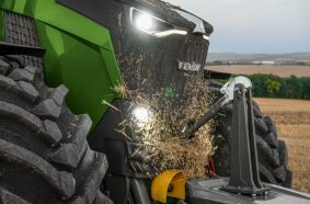 Makes the working day a pleasure. Fendt 800 Vario