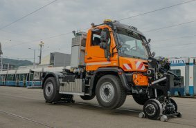 Unimog U 530 equipped as a multi-functional working machine with hydrostat drive for maintenance and servicing work at Verkehrsbetriebe Zürich (VBZ)