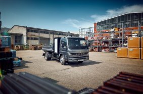 FUSO Next Generation eCanter with 3-Way-Tipper