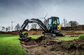 HD Hyundai HX35A Z