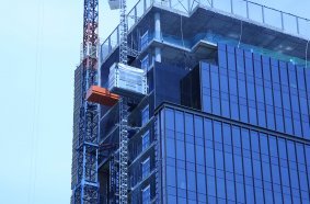 ALBA-MACREL GROUP will present its highest capacity construction hoist at BAUMA 2022, the PMH model