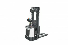 Bobcat BSR12.16N-7 Powered platform stacker trucks
