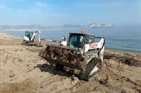 Bobcat T66 and E35z at Bagheria Beach