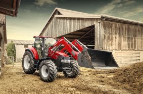 CASE IH Luxxum 110 loader attachment
