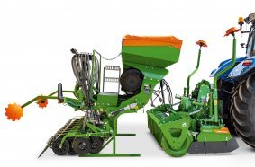 The Centaya 3000 Special harrow-mounted seed drill is connected to the KE 3002-190 Rotamix rotary harrow via the QuickLink quick coupling system