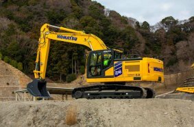 Komatsu PC220LCi-12