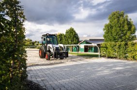 Bobcat CT2535 compact tractor