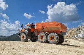DEVELON DA45-7 articulated dump truck