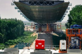 Supplying power to build the largest suspension bridge ever built over the river Danube