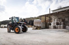 Doosan DL250-7 Wheel Loader <br> Image source: DOOSAN INFRACORE EUROPE S.R.O