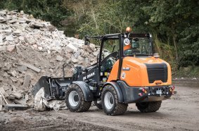 DL85-7 Compact Loaders