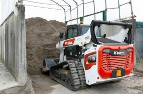 Bobcat T76 Compact Track Loader