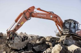 First Zaxis-7 in Greenland is versatile in tough conditions