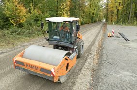 Step 5: Final compaction was carried out by a Hamm HC 130i compactor.