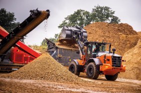 Hitachi wheel loader ZW180 <br> Image source: Hitachi Construction Machinery (Europe) NV