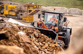 Hitachi wheel loader ZW310-7 <br> Image source: Hitachi Construction Machinery (Europe) NV