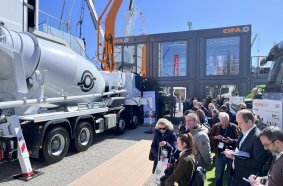 CIFA presents the new Magnum MK35H with carbon boom at Bauma 2025