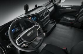 ASTRA introduces the new HDX range on Euro VI markets