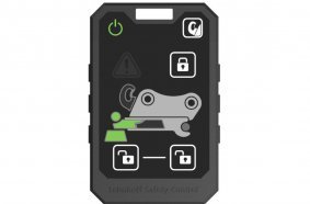 On the display, the operator sees the correct locking of the quick coupler.
