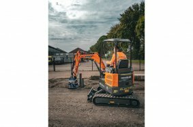 DEVELON Electric-Powered Mini-Excavator