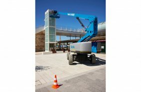 S-60 FE Urban Horizontal reach