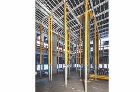 The lightweight, easily manageable system components of the SKYDECK Panel Slab Formwork enabled energy-saving work processes and short shuttering times.
