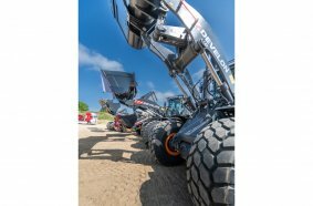 Develon DL420CVT-7 wheel loaders