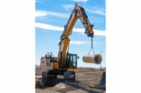 Cat® 340 Excavator with Variable Angle Boom (VAB) option.