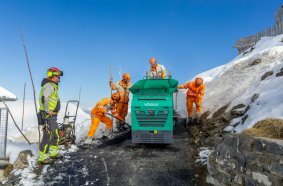 Vögele MINI 500 asphalt paver