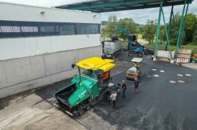 The new generation SUPER 1803-5 X paver