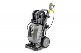 Features such as the automatic hose reel of the new models of the HD super class facilitate the work of users. 