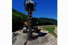 KEMROC will also take the opportunity of present their new KEMSOLID division and its main product, the KSI injection excavator attachment.
