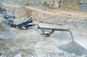 Kleemann plants with water spraying system in different positions.