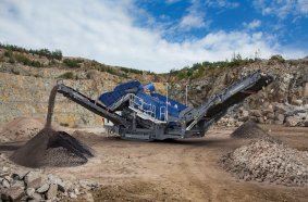 The MSS 802(i) EVO impresses with a feed capacity of up to 500 t/h in natural stone and in recycling.