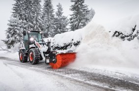 Bobcat L85 Snow Broom <br> Image source: Doosan Bobcat EMEA