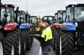 Laverton Australia EPC-17 <br> Image source: Equippo