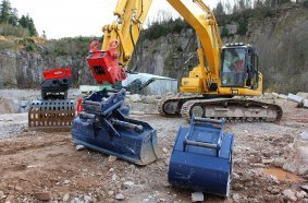 With the fully hydraulic Symmetric Quickcoupler (SQ) from Lehnhoff, demolition, recycling and civil engineering companies work highly efficiently and economically.