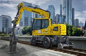 Liebherr rail-road excavators