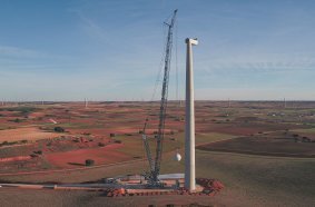Three LG 1750s from Transbiaga make their debut at the Spanish wind farm Gecama erecting wind turbines with 120-metre  hub heights