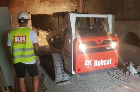 First Bobcat MaxControl Remote Control System in Spain <br> Image source: Doosan Bobcat EMEA