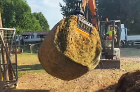 From Field to Feed: MB-G500 Sorting Grapple Handles Hay Bales with Ease