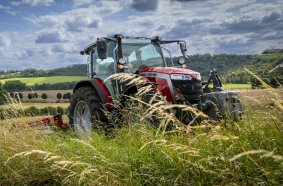 Massey Ferguson 5M Series tractor