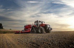 More power, enhanced features and simplified technology for Case IH Magnum tractors