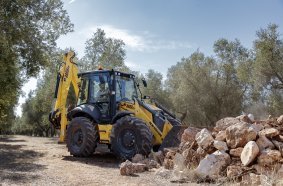 New Holland raises the bar on performance and comfort with the new D Series Backhoe Loader <br> Image source: New Holland Agriculture Europe