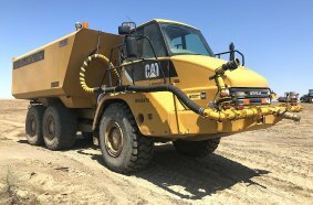 Philippi-Hagenbuch’s in-stock Water Tanks for the Caterpillar 730 are fitted with essential options, including two spray heads, a 1,500-gallon-per-minute (gpm) pump and the necessary plumbing for a water cannon if customers want to add one.